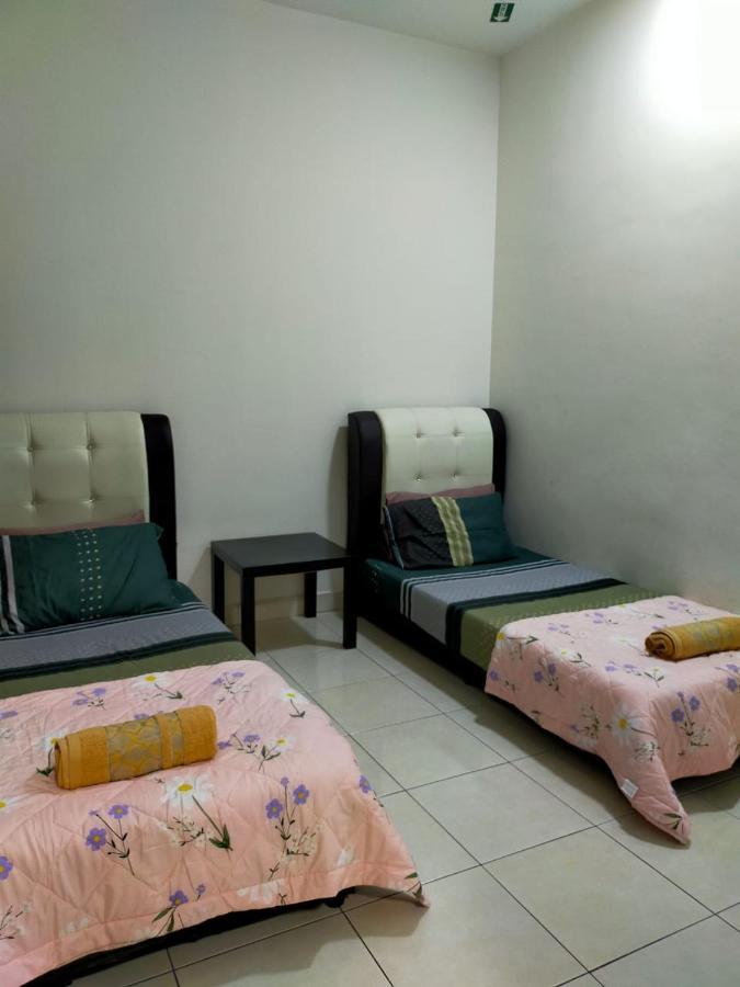 Homestay Semenyih 3 Bedroom Apartment By Kasyaf Eksteriør bilde