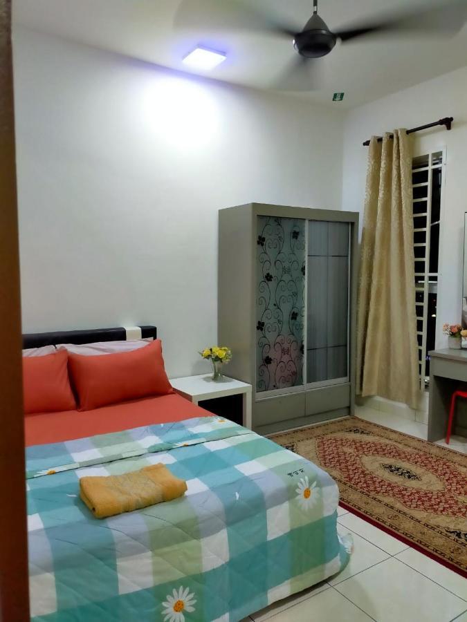 Homestay Semenyih 3 Bedroom Apartment By Kasyaf Eksteriør bilde