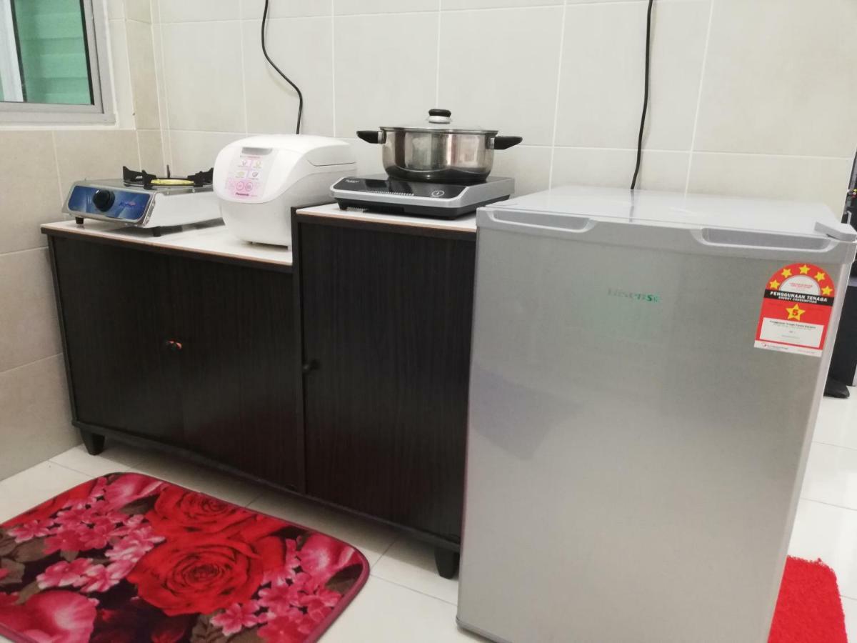 Homestay Semenyih 3 Bedroom Apartment By Kasyaf Eksteriør bilde